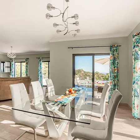 Sol E Mar - Eoi135 By Interhome *